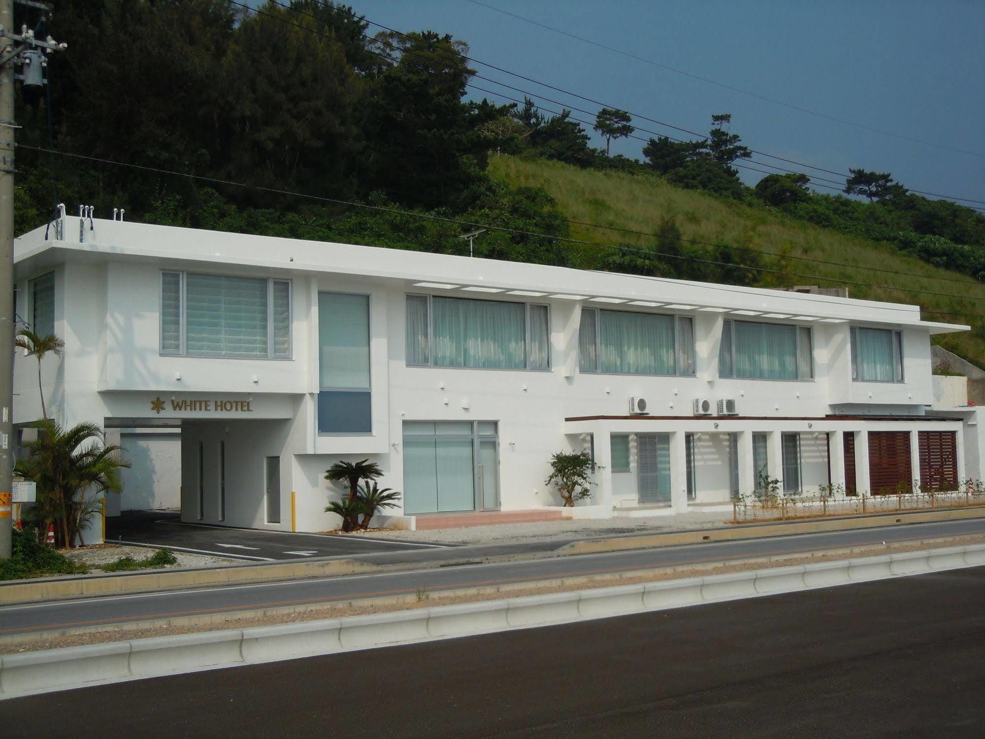 Hotel Mtb Motobu Extérieur photo