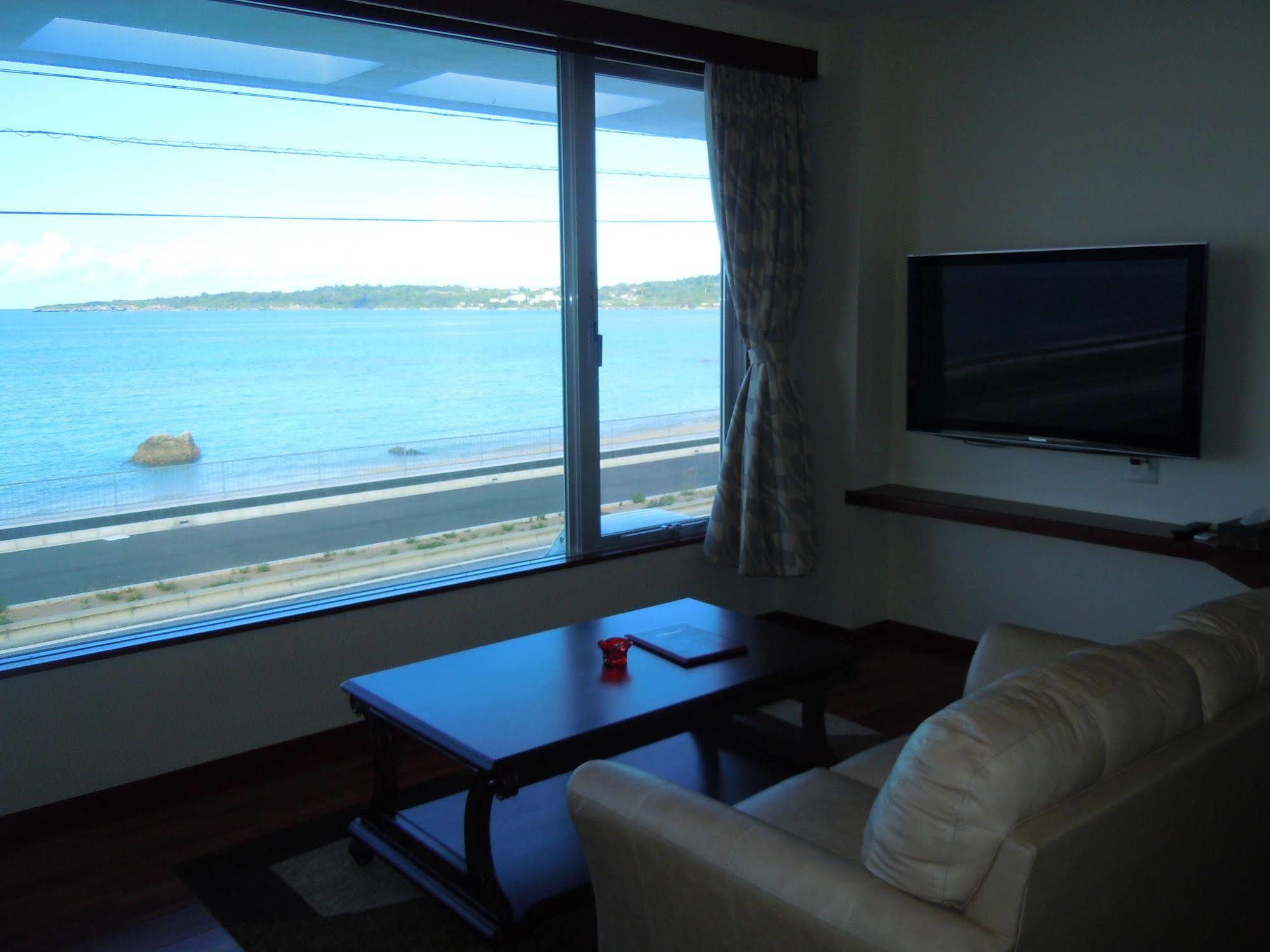 Hotel Mtb Motobu Extérieur photo