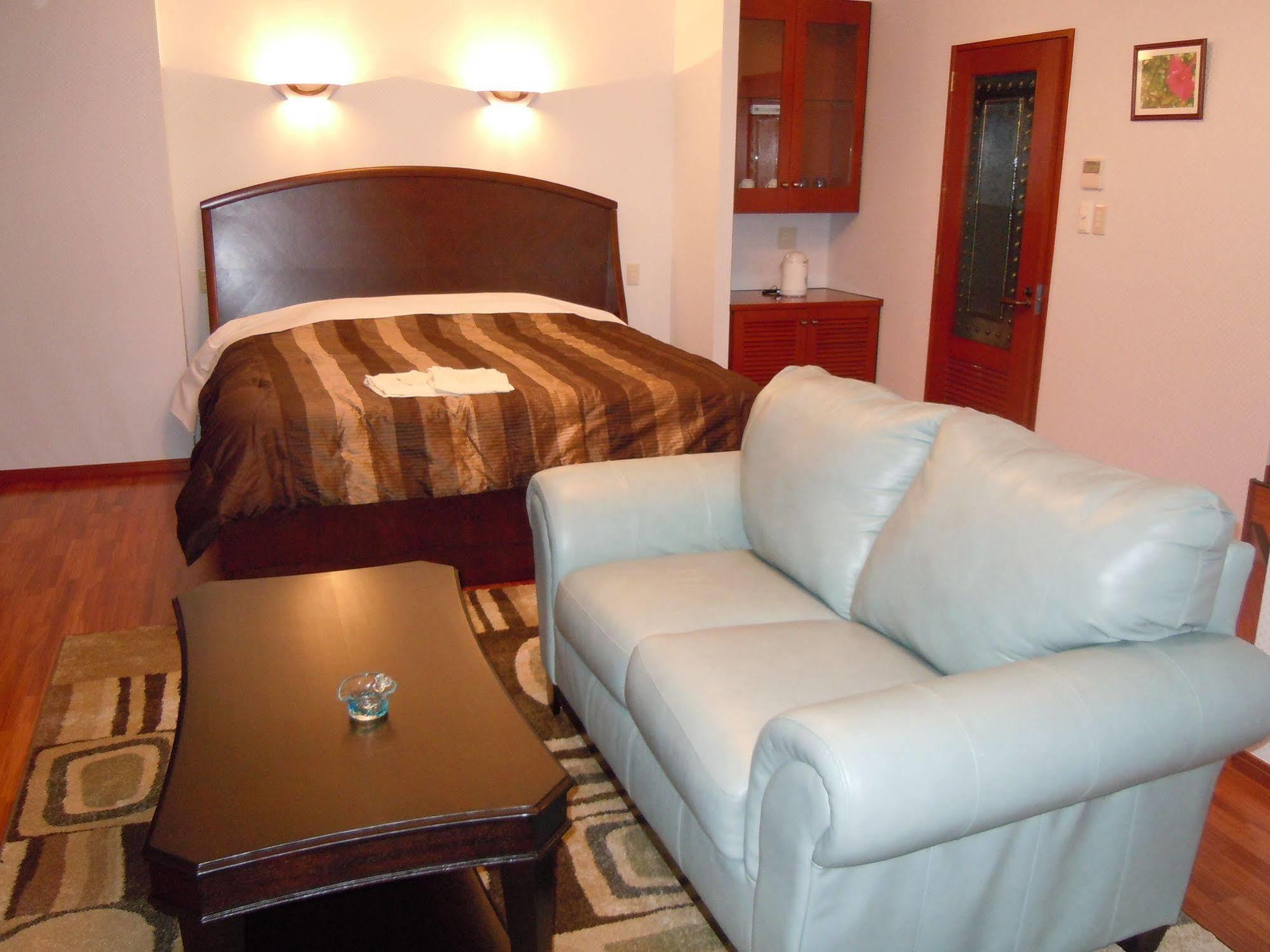 Hotel Mtb Motobu Extérieur photo